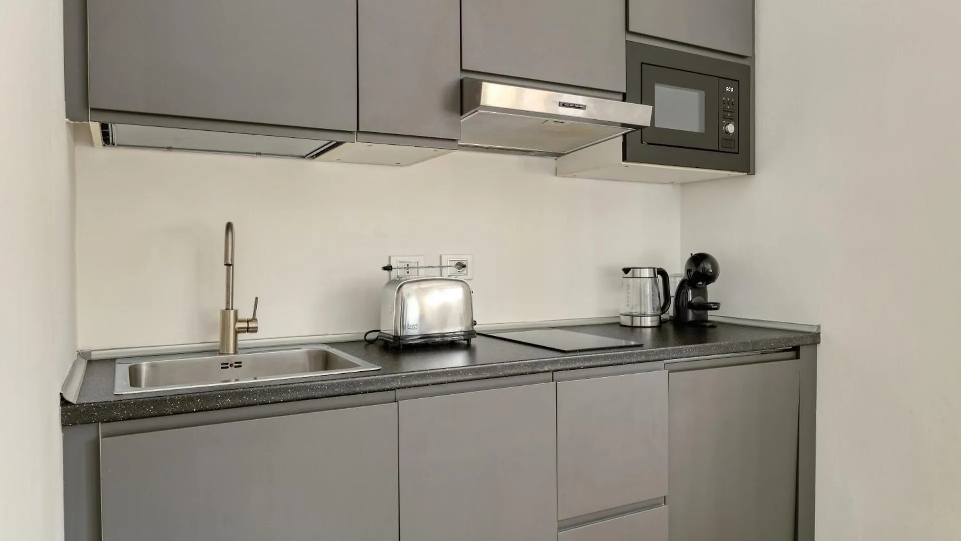 Apartment San Siro Suite - Close To The Stadium And Fiera Milan Italy