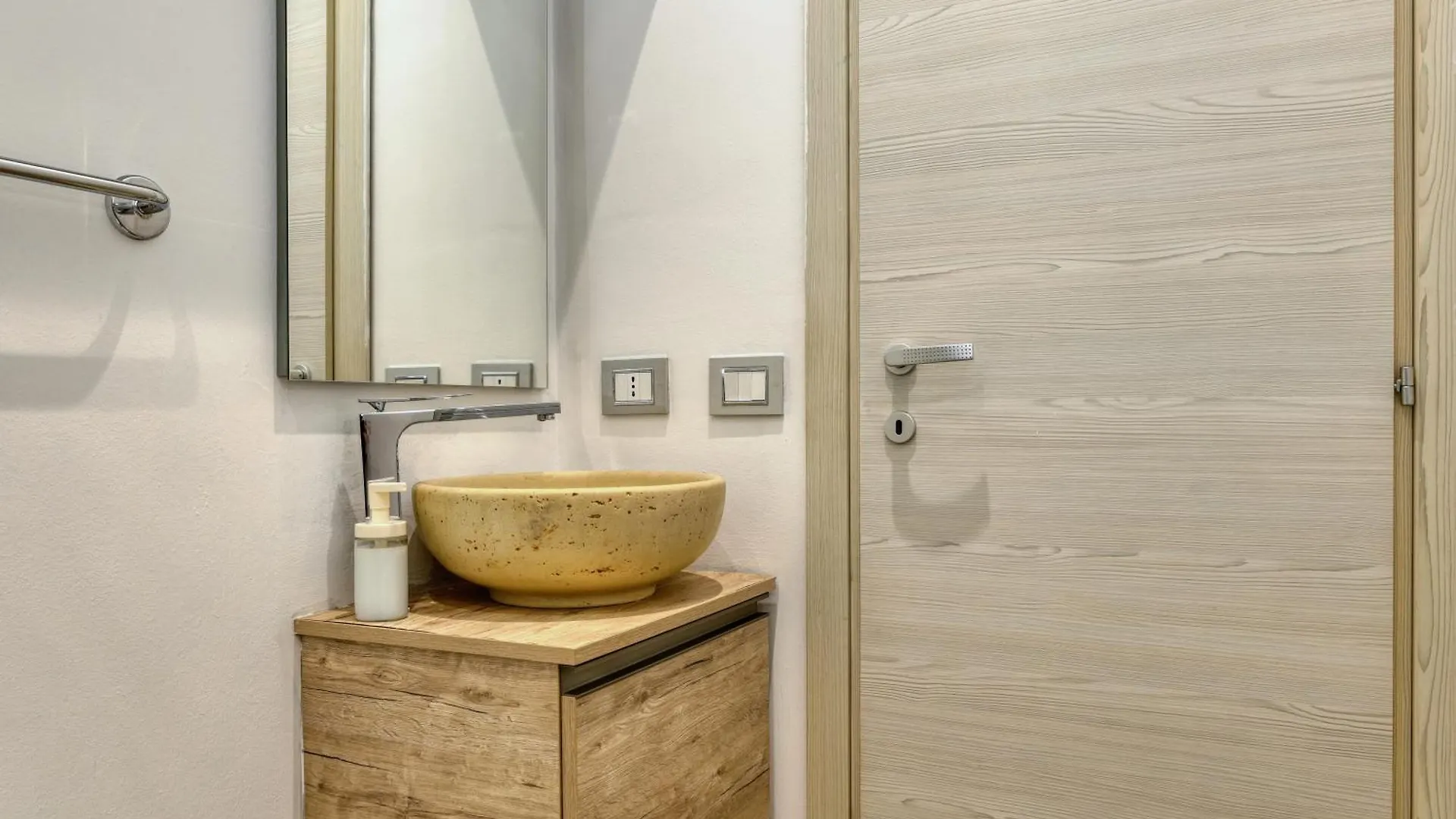San Siro Suite - Close To The Stadium And Fiera Milan 0*,